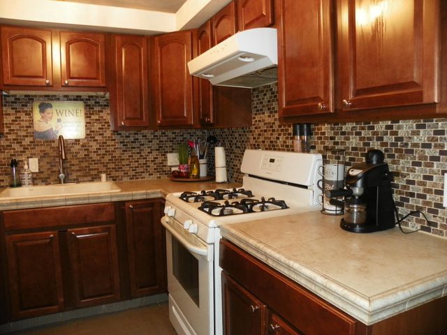 923 Country Club Drive SE APT F, Rio Rancho, NM 87124