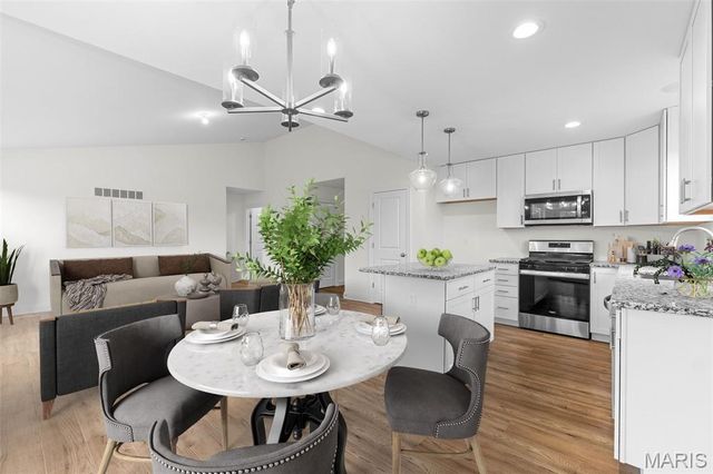 1 TBB Sydney@ The Highlands, Washington, MO 63090