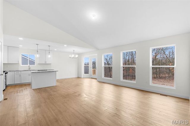 1 TBB Sydney@ The Highlands, Washington, MO 63090