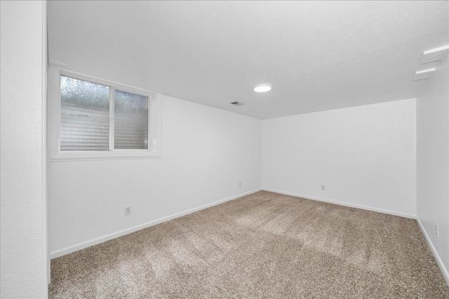 8204 E Augusta Ave, Spokane Valley, WA 99212
