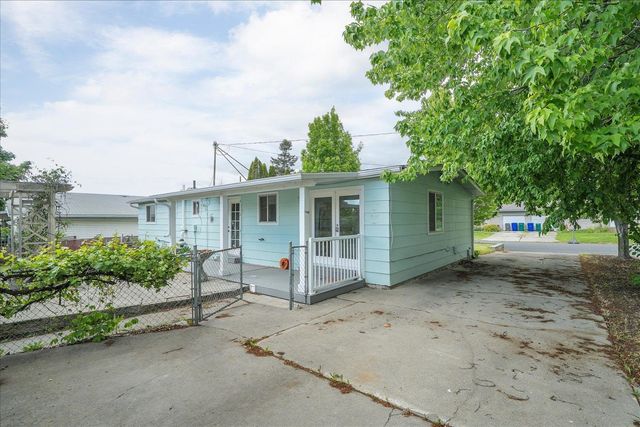 8204 E Augusta Ave, Spokane Valley, WA 99212