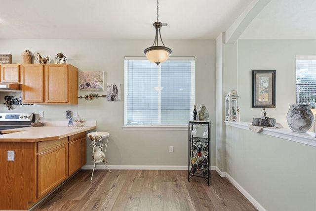 17632 E 4th Ave, Greenacres, WA 99016