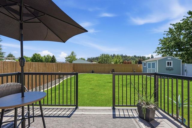 17632 E 4th Ave, Greenacres, WA 99016