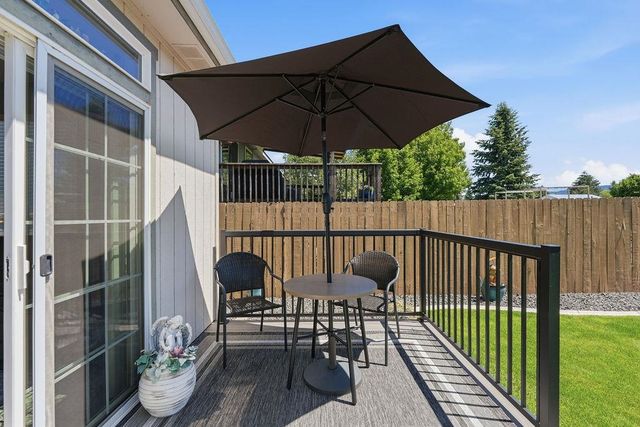 17632 E 4th Ave, Greenacres, WA 99016