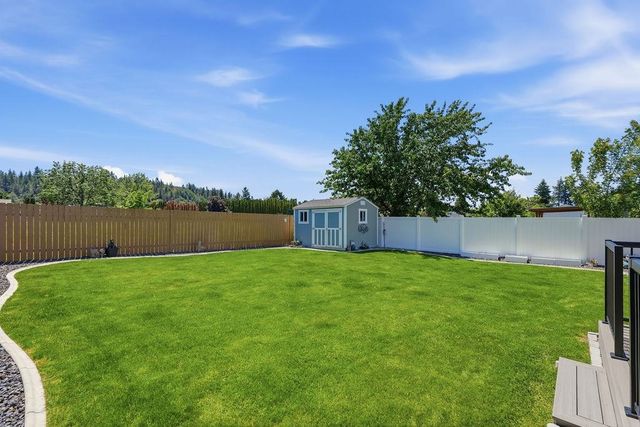 17632 E 4th Ave, Greenacres, WA 99016