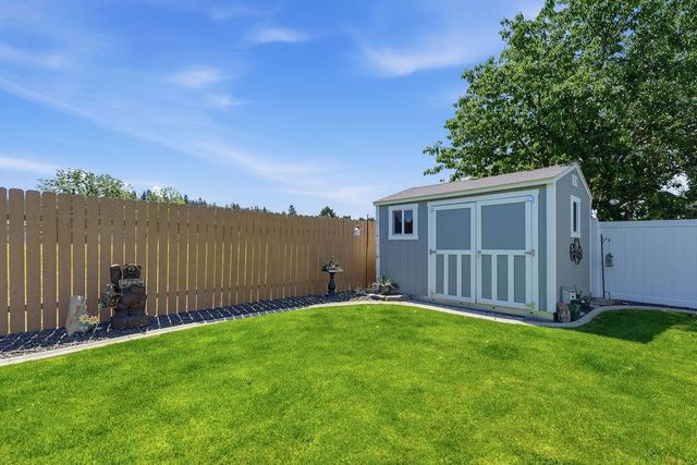 17632 E 4th Ave, Greenacres, WA 99016