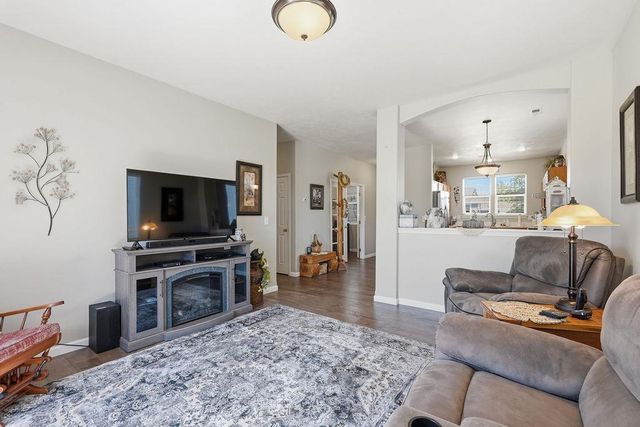 17632 E 4th Ave, Greenacres, WA 99016