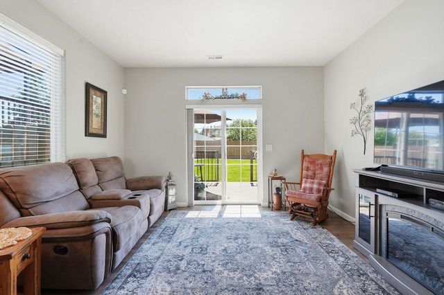 17632 E 4th Ave, Greenacres, WA 99016