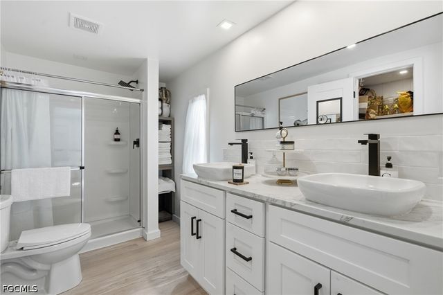 24850 Windward BLVD, Bonita Springs, FL 34134