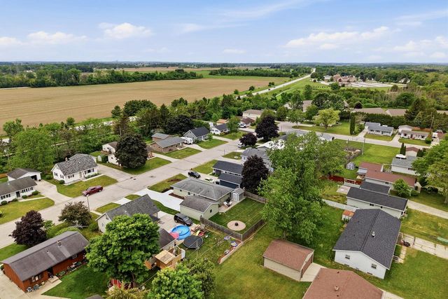 148 Shelly DRIVE, Sheboygan Falls, WI 53085