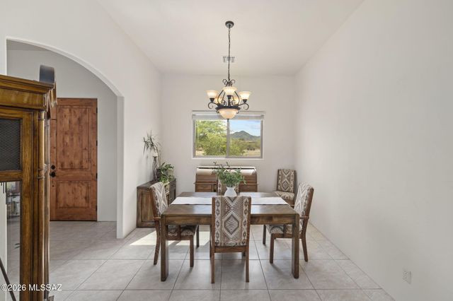 45 High View Court, Tubac, AZ 85646