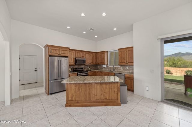 45 High View Court, Tubac, AZ 85646