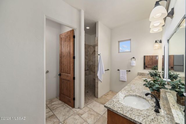 45 High View Court, Tubac, AZ 85646