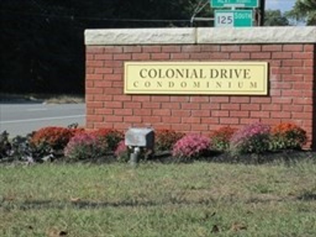 40 Colonial Dr. 8, Andover, MA 01810