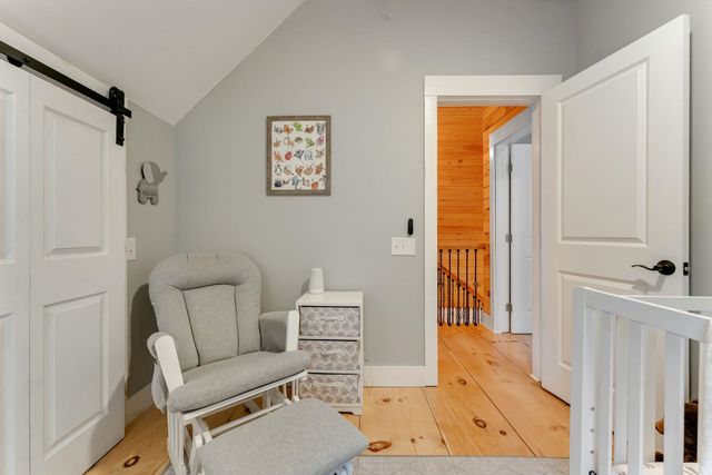 163 E Countryside Road, Waterbury, VT 05676