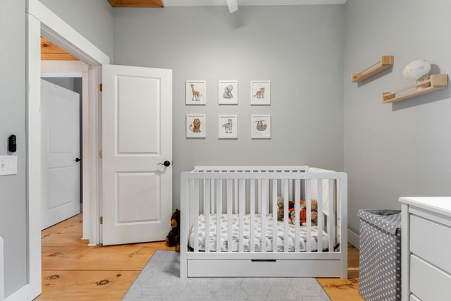 163 E Countryside Road, Waterbury, VT 05676