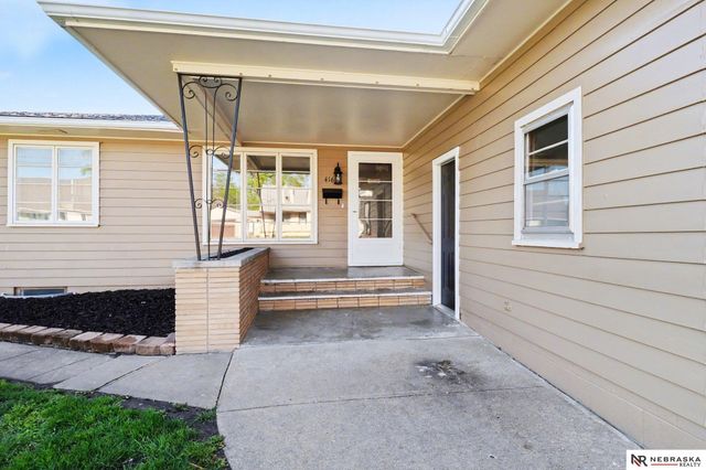 416 N Clarmar Avenue, Fremont, NE 68025