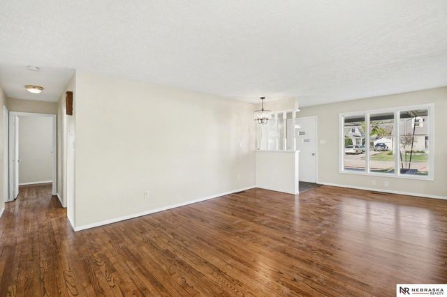 416 N Clarmar Avenue, Fremont, NE 68025