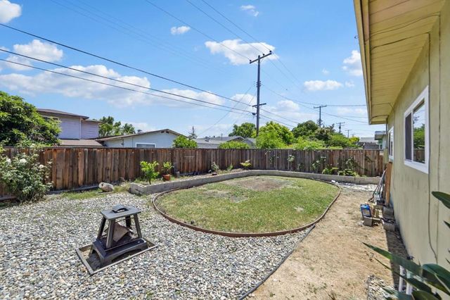 1223 Kiely Boulevard, Santa Clara, CA 95051
