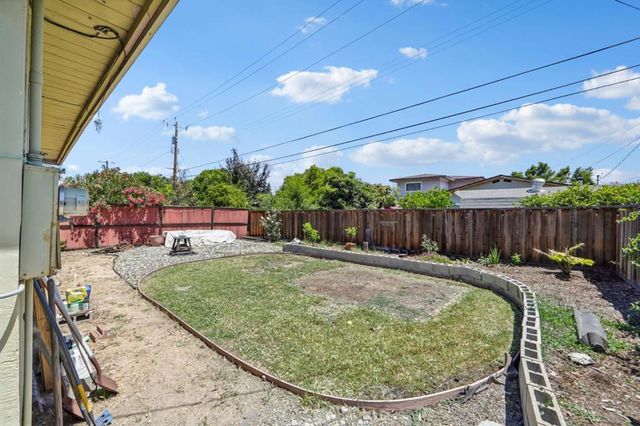 1223 Kiely Boulevard, Santa Clara, CA 95051