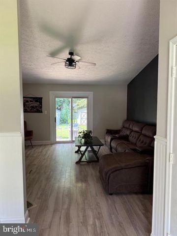 1367 REDWOOD CIR, La Plata, MD 20646