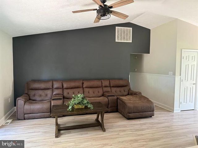 1367 REDWOOD CIR, La Plata, MD 20646