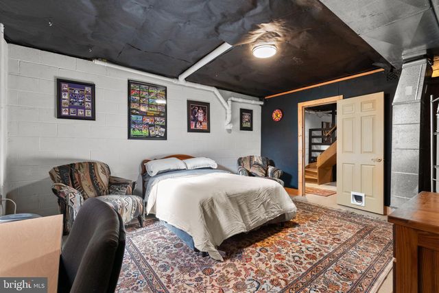 2472 FAIRWAY OAKS CT, Hampstead, MD 21074