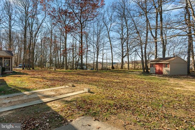 2472 FAIRWAY OAKS CT, Hampstead, MD 21074