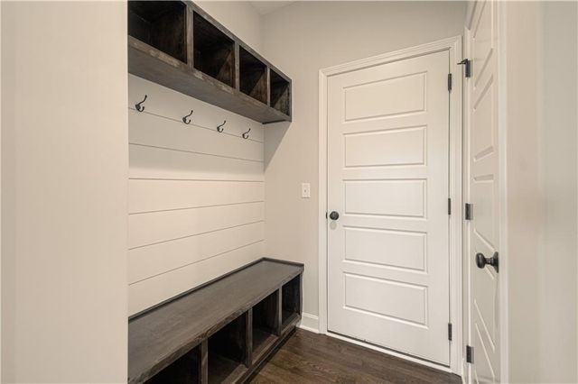 4810 NE 105th Street, Kansas City, MO 64156