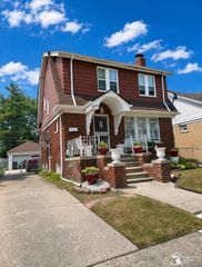 5992 Lakewood Street, Detroit, MI 48213