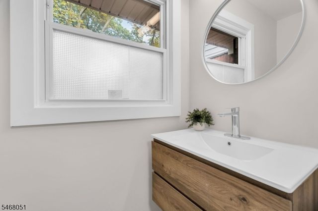 300 Tremont Ave, City Of Orange Twp., NJ 07050