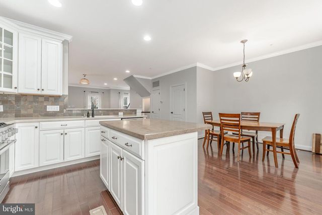 510 OLD LANCASTER RD, Haverford, PA 19041