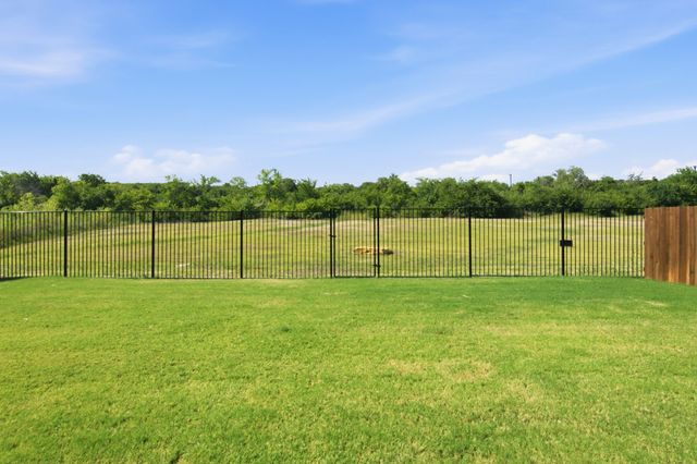 1749 Reverie Road, Burleson, TX 76028