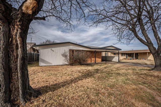 1133 Elmore Street, Borger, TX 79007