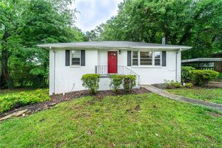 218 Woodview SE Lane, Smyrna, GA 30082