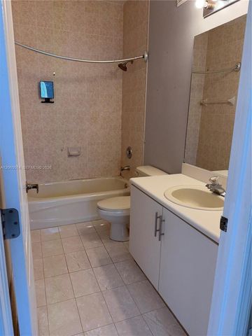 7130 NW 177th Street 207-8, Hialeah, FL 33015