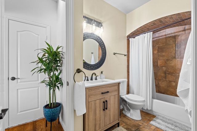 6405 E Grand Avenue, Dallas, TX 75223