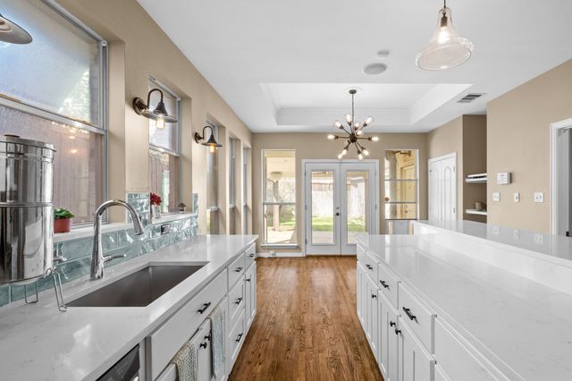 6405 E Grand Avenue, Dallas, TX 75223