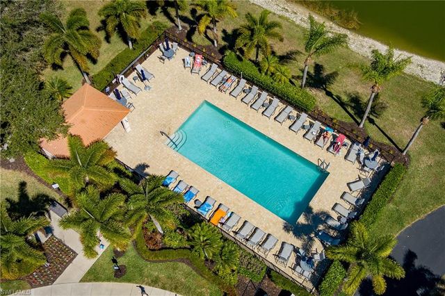 3972 Bishopwood Ct E Unit 203, Naples, FL 34114