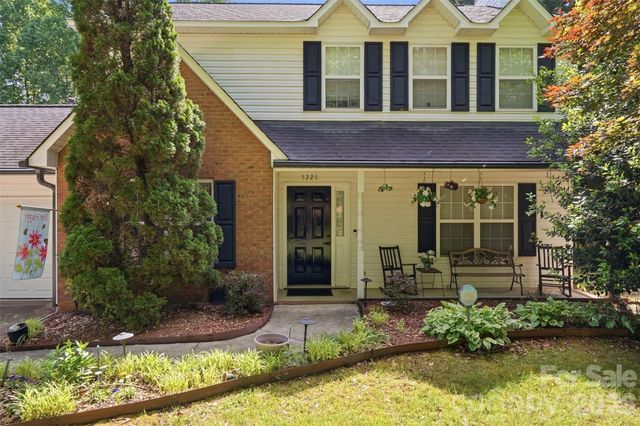 5226 Rockwood Road, Charlotte, NC 28216