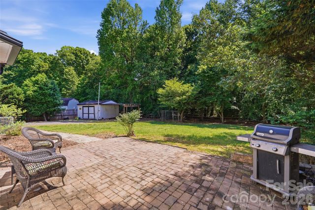 5226 Rockwood Road, Charlotte, NC 28216