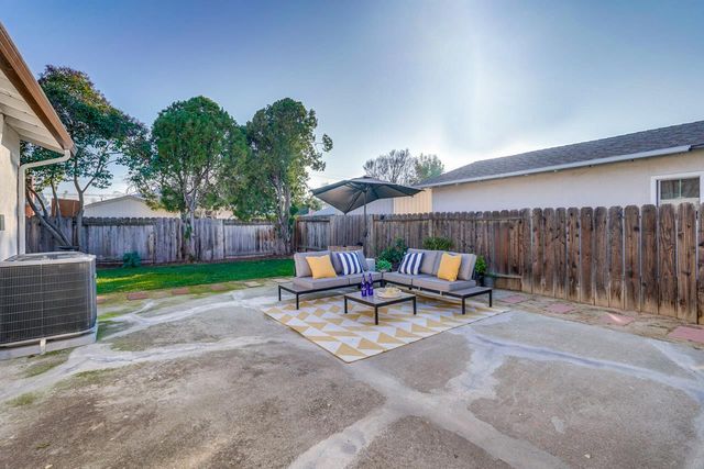 961 Lambaren Avenue, Livermore, CA 94551