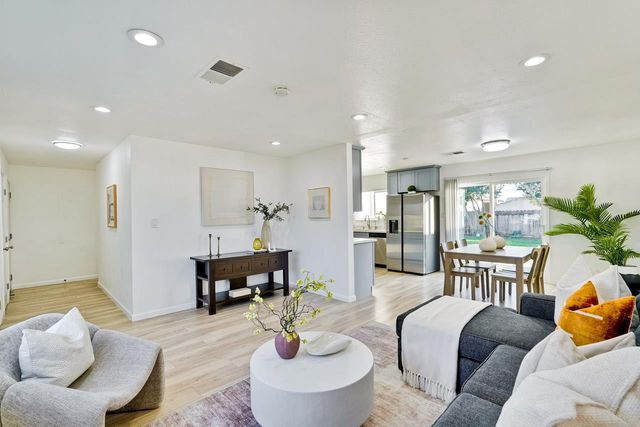 961 Lambaren Avenue, Livermore, CA 94551