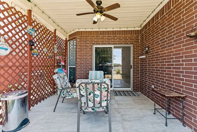3921 Old Richwood Lane, Fort Worth, TX 76244