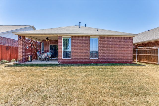 3921 Old Richwood Lane, Fort Worth, TX 76244