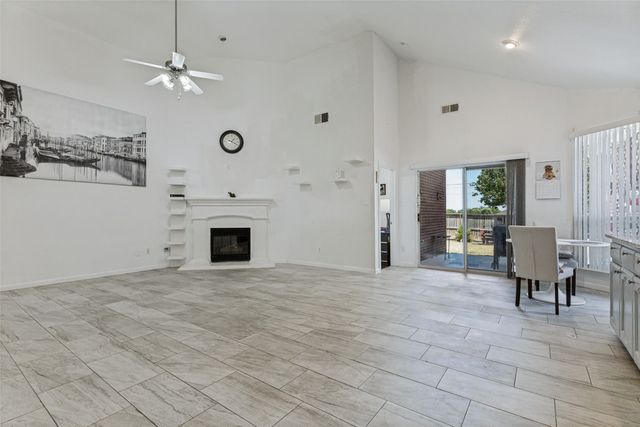 3921 Old Richwood Lane, Fort Worth, TX 76244