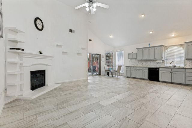 3921 Old Richwood Lane, Fort Worth, TX 76244