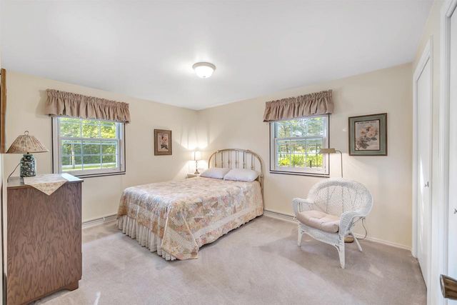 3826 HIDDEN VALLEY LANE, Green Bay, WI 54311