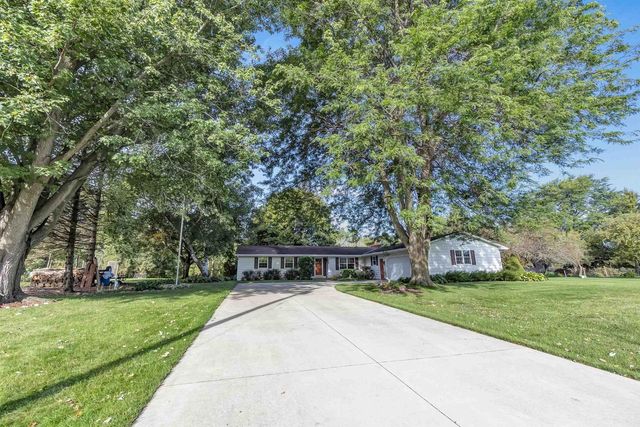 3826 HIDDEN VALLEY LANE, Green Bay, WI 54311