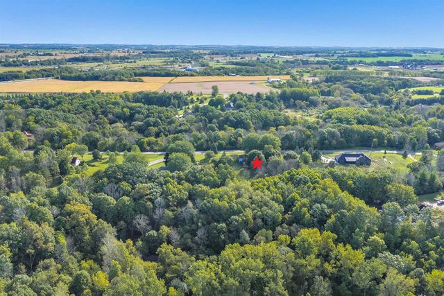 3826 HIDDEN VALLEY LANE, Green Bay, WI 54311